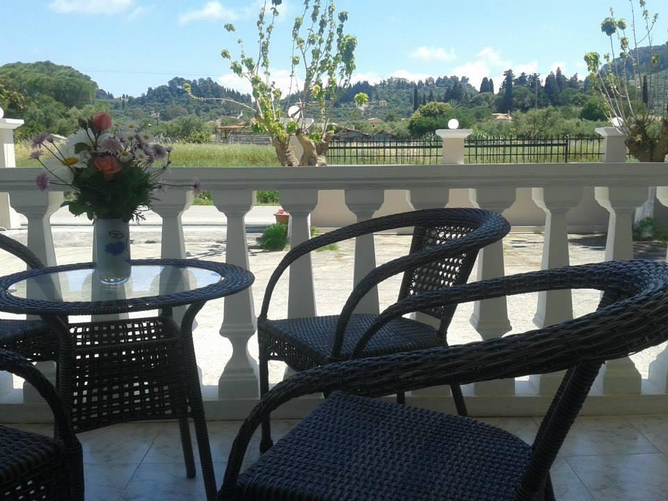Rallou Rooms & Apartments Gaitani Extérieur photo